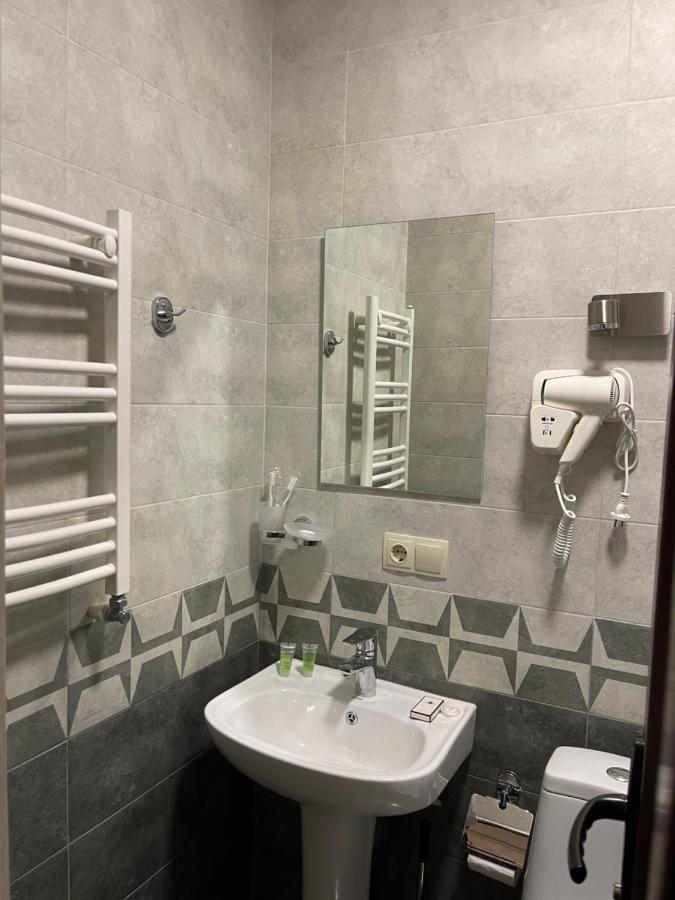 Art Family Hotel Tbiliszi Kültér fotó